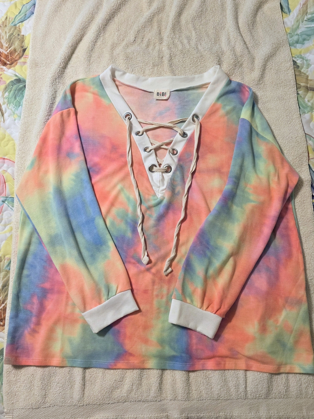 BIBI Women's Tie-Dye Lace-Up Pullover Top - Pastel Rainbow